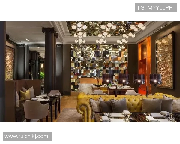 足球明星住宿的变迁从豪华酒店到私人别墅的时代演变 足球明星住宿的变迁从豪华酒店到私人别墅的时代演变