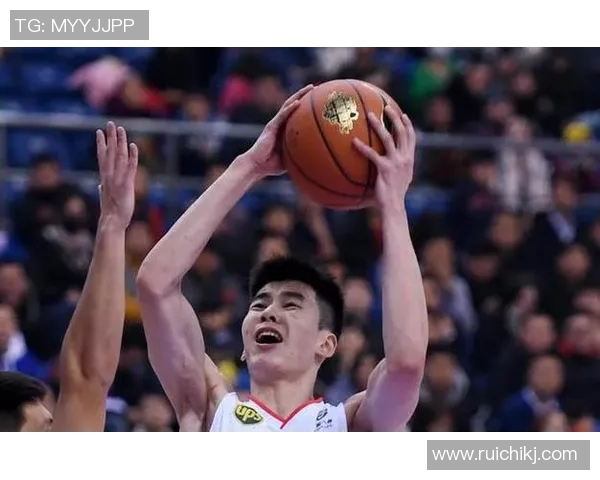 投篮技术欠佳但依然闪耀的篮球明星盘点与分析